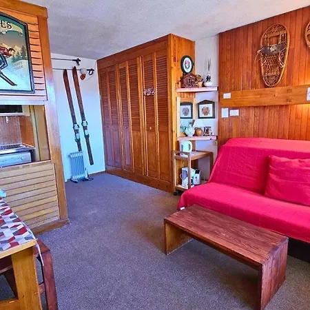 Apartment Les Neves By Alpstays *