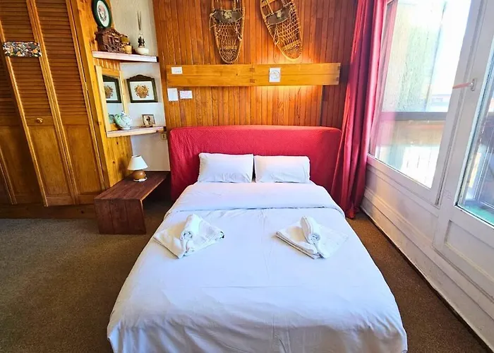 Les Neves By Alpstays *